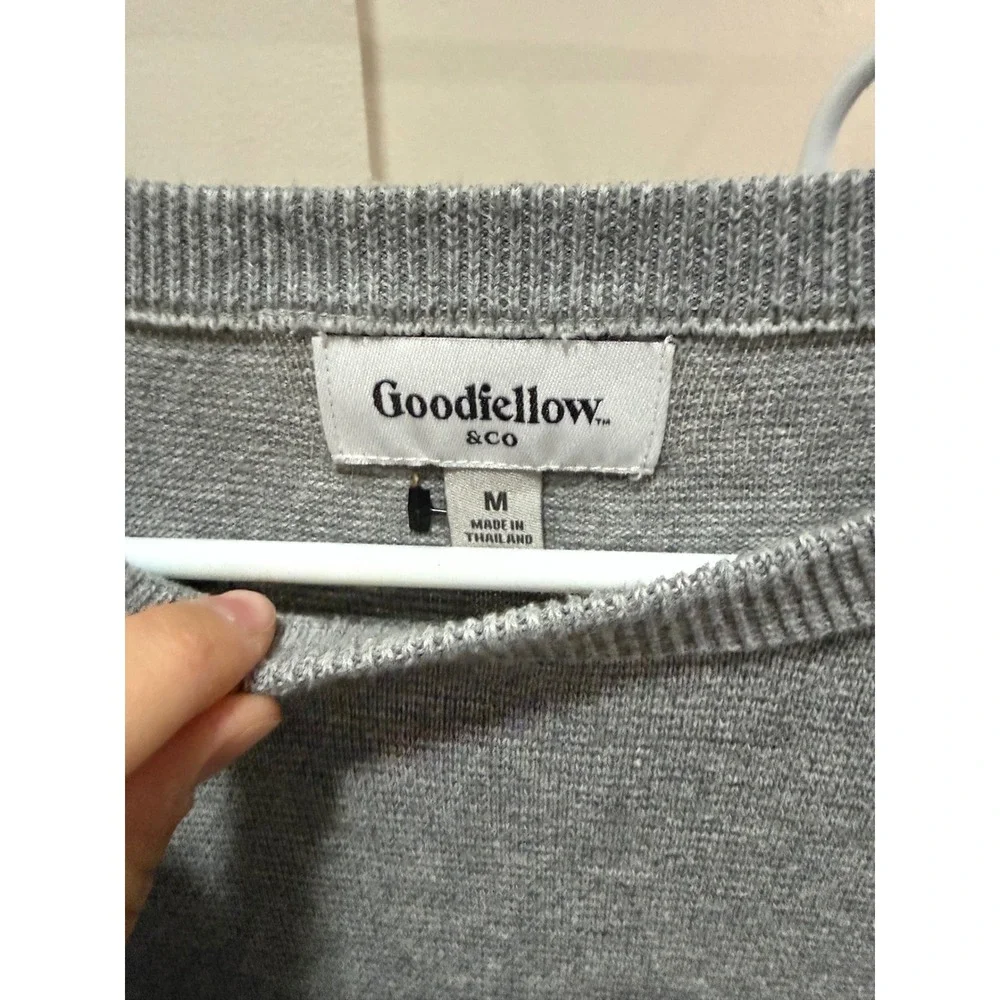 Goodfellow & Co Mens Gray Crewneck Sweater Size M Long Sleeve Knit Pullover